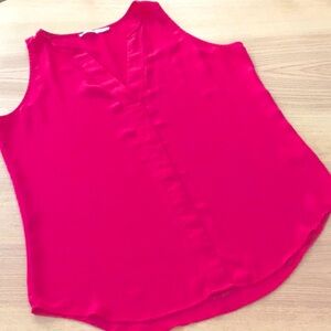 Sleeveless V-Neck Pink Tank Top